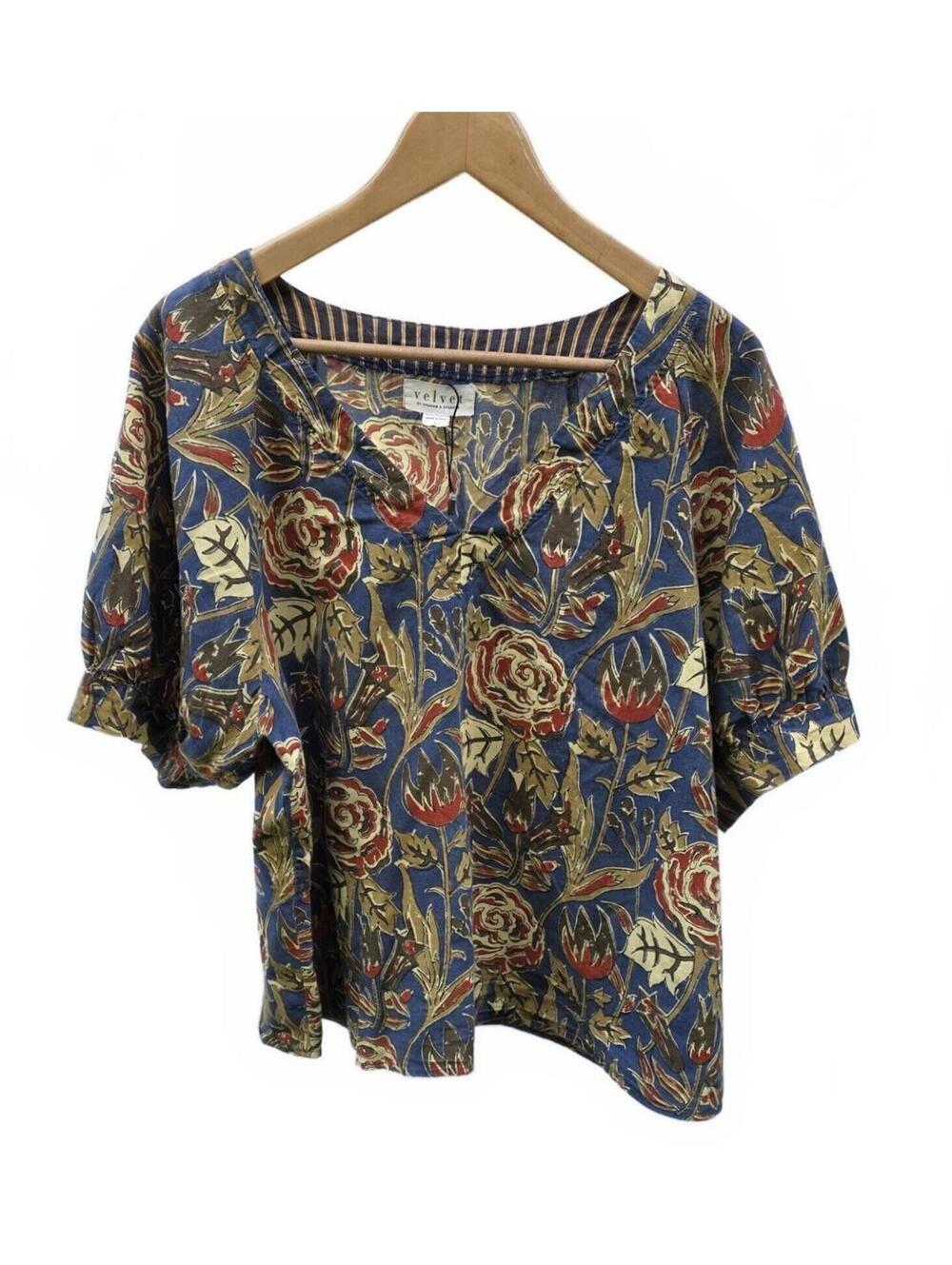 Velvet By Graham & Spencer Lena V-Neck Floral Boho Blouse Blue lg
